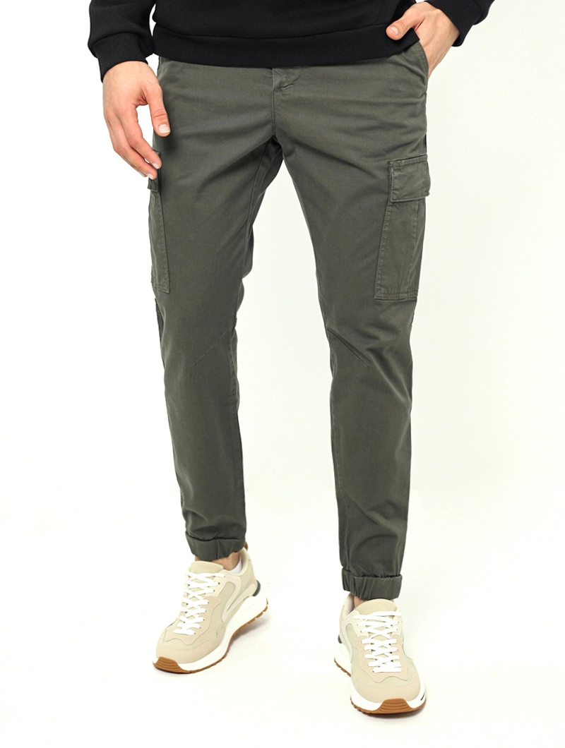 Pantalon cargo